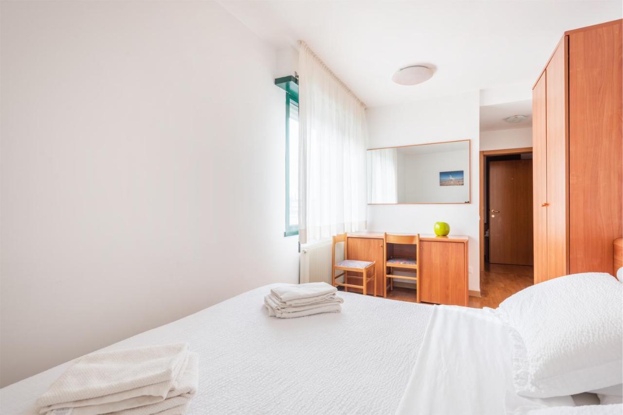 Appartamenti Gabry Riva del Garda Exteriör bild