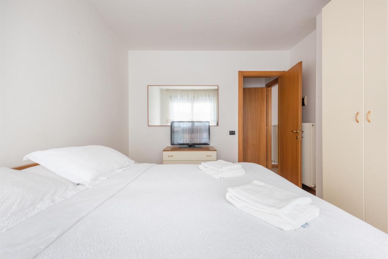 Appartamenti Gabry Riva del Garda Exteriör bild